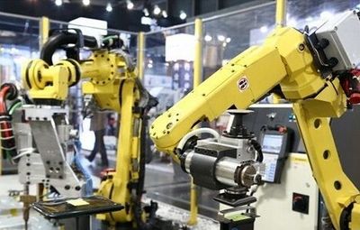 淺談當今工業(yè)機器人發(fā)展存在的七個問題